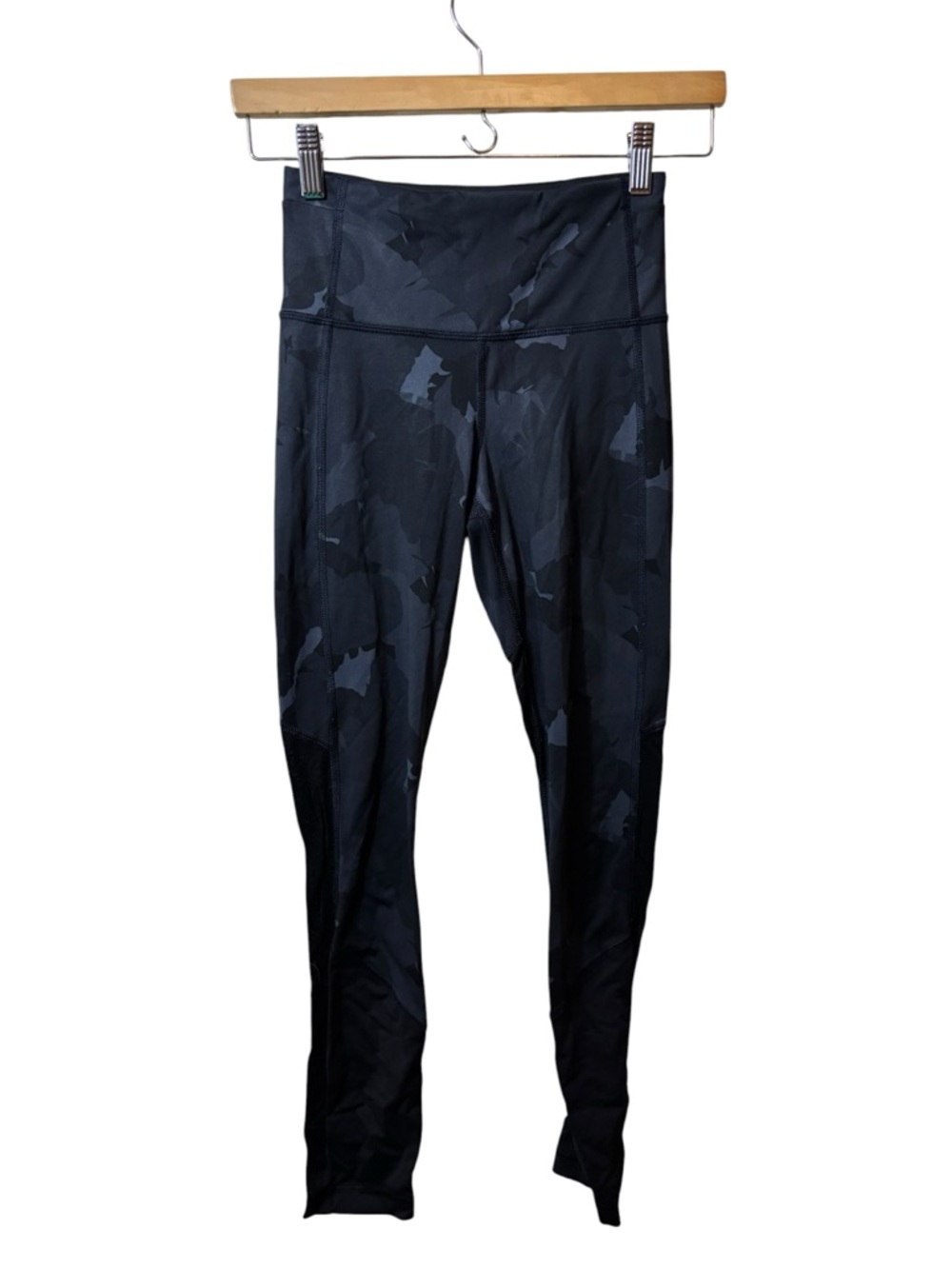 High-Waist Black Camo Performance Leggings 2 Lululemon